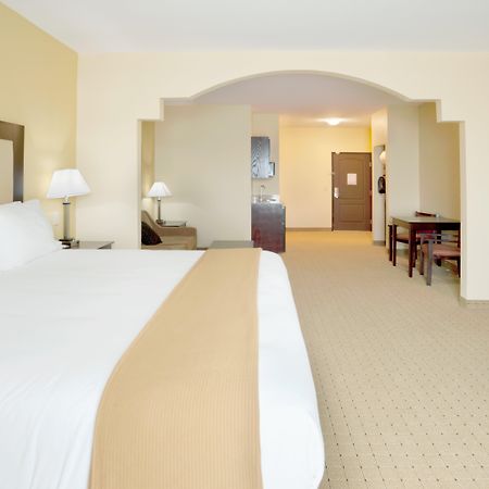 Holiday Inn Express Georgetown By Ihg Buitenkant foto